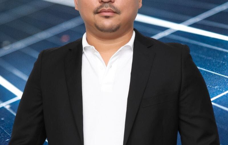 800 x 1159 writeshop solar profile_puti